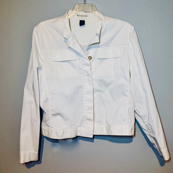 gap lightweight jacket